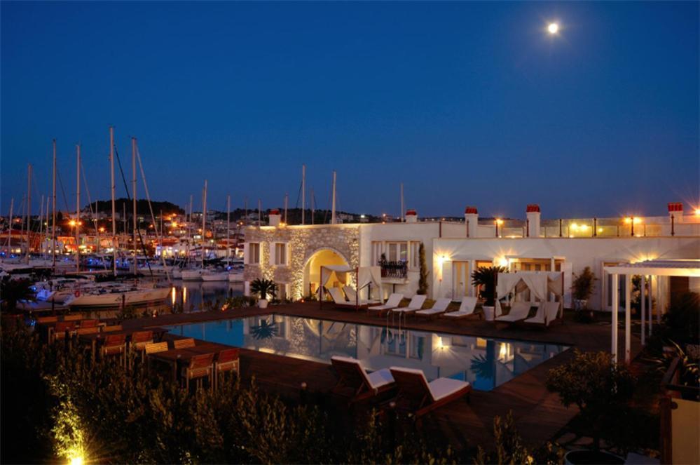 Cesme Marina Konukevi Exteriér fotografie